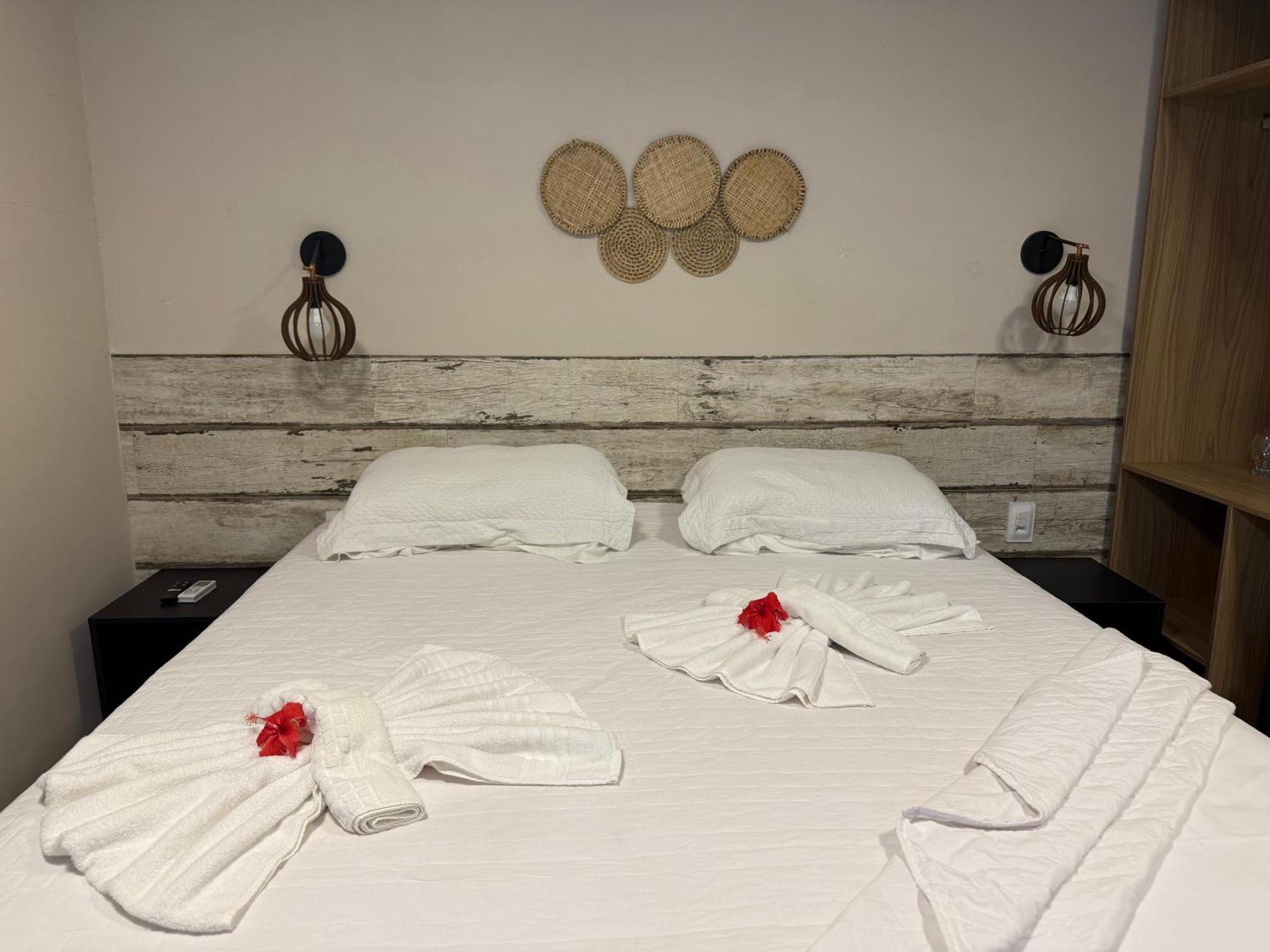Alma Noronha Inn